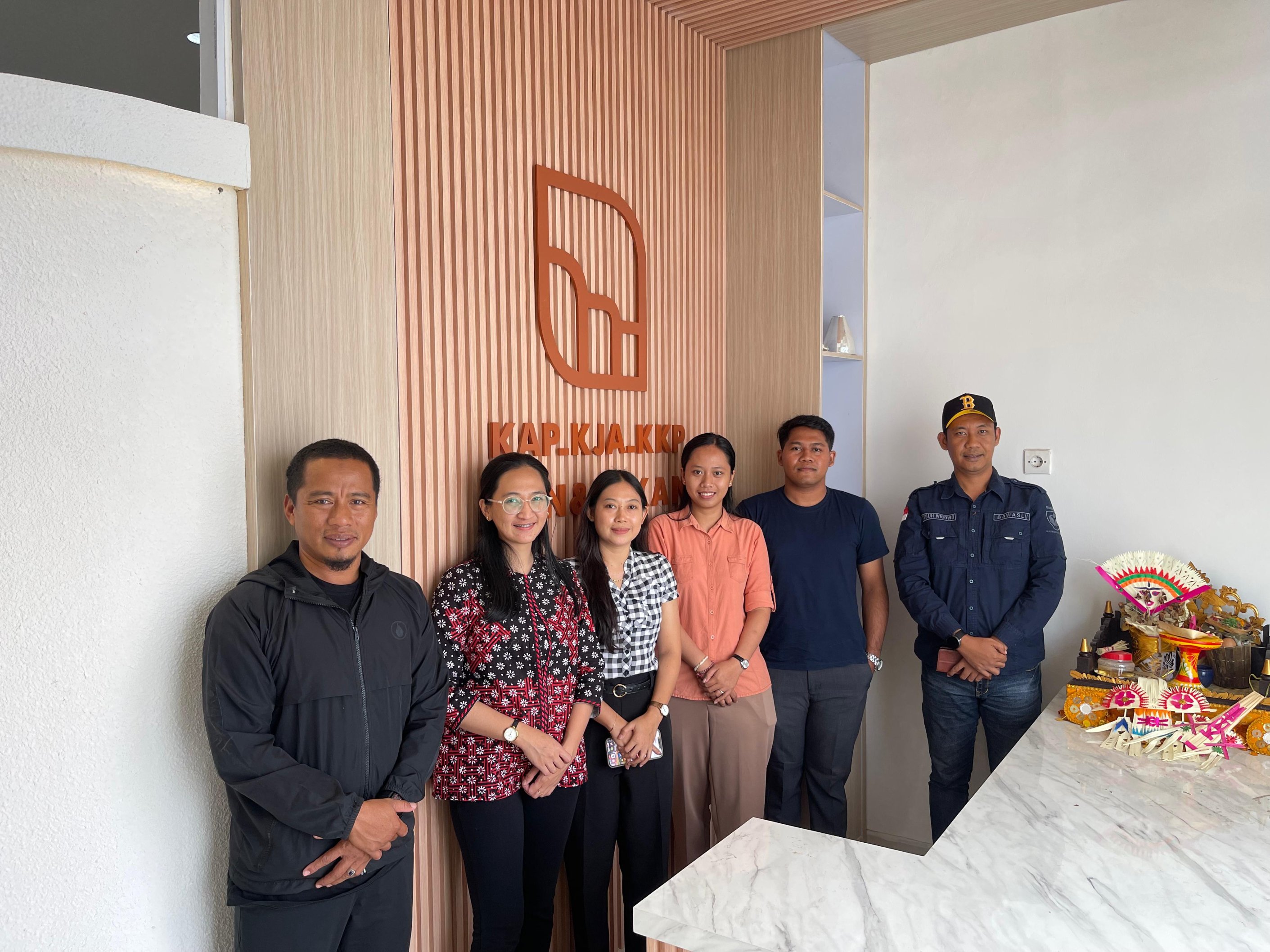  Bawaslu Kutai Kartanegara Lakukan Survei Awal Kantor Akuntan Publik