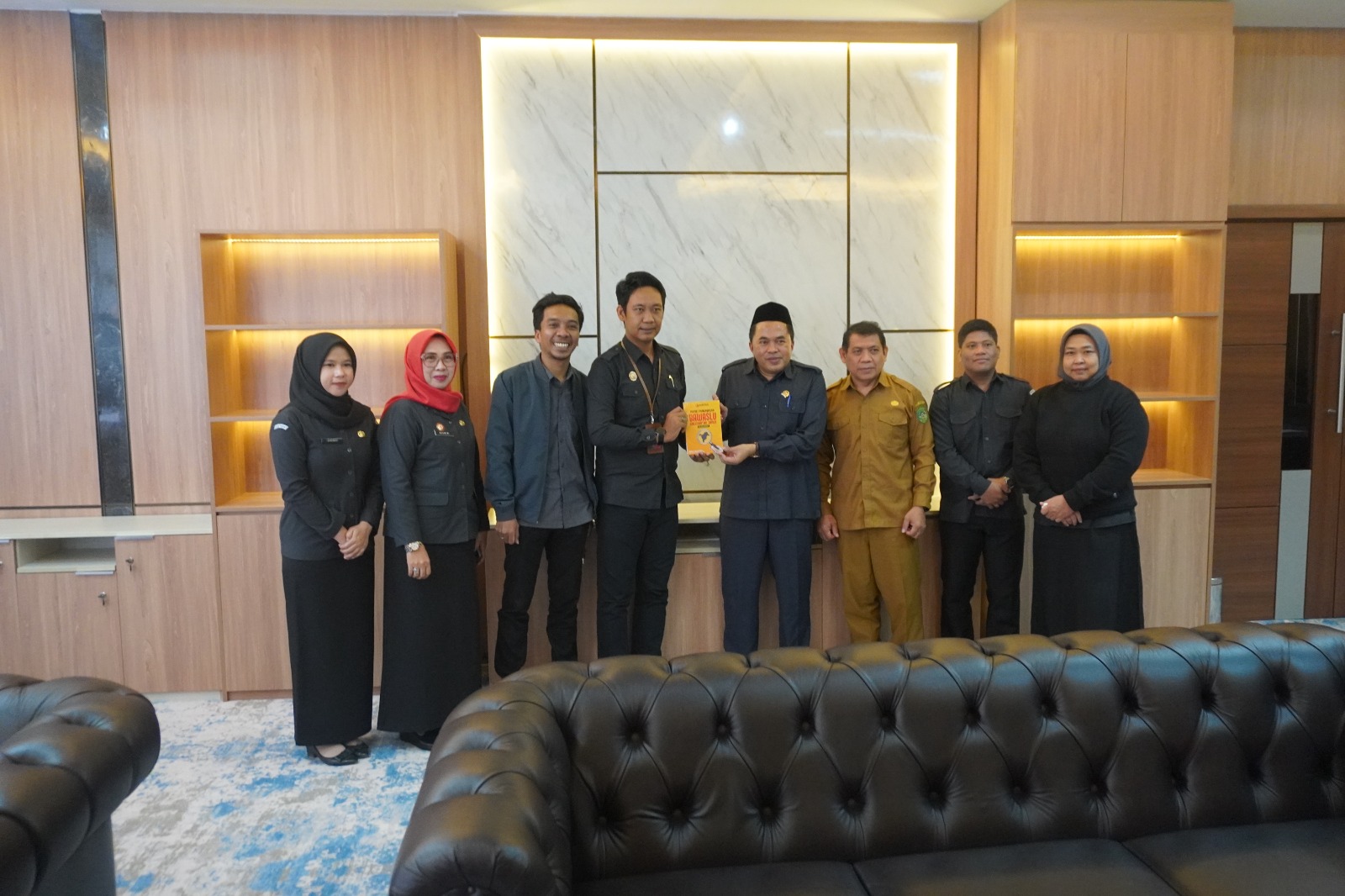 Perkuat Sinergi dan Transparansi, Bawaslu Kukar Lakukan Audiensi Bersama Ketua DPRD Kukar