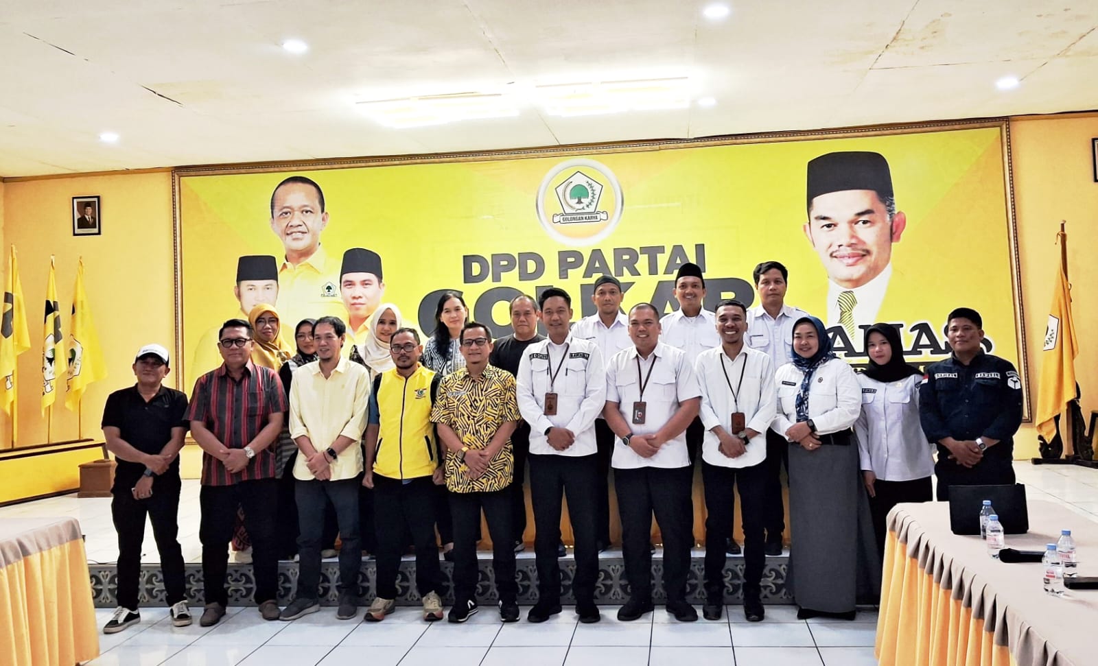 Konsolidasi Demokrasi Golkar