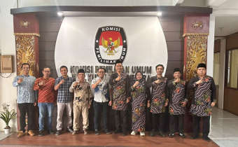 Foto Konsolidasi Bawaslu Kukar ke KPU