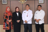 pelantikan Sarinah sebagai kasubbag Hukum, Humas, dan Datin Bawaslu Kukar